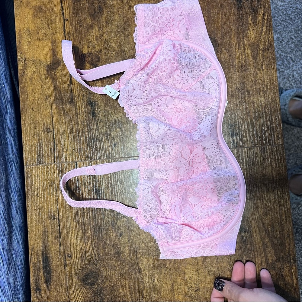 PINK Victoria's Secret Floral Lace Bra